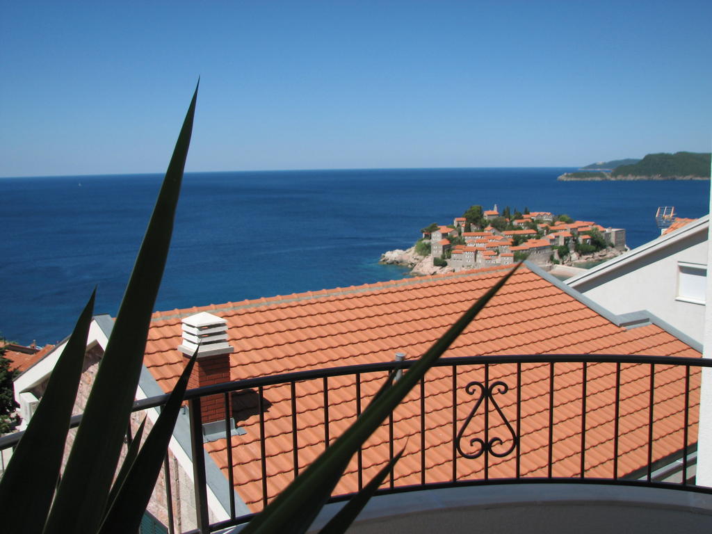 Apartments Leut Sveti Stefan Rom bilde
