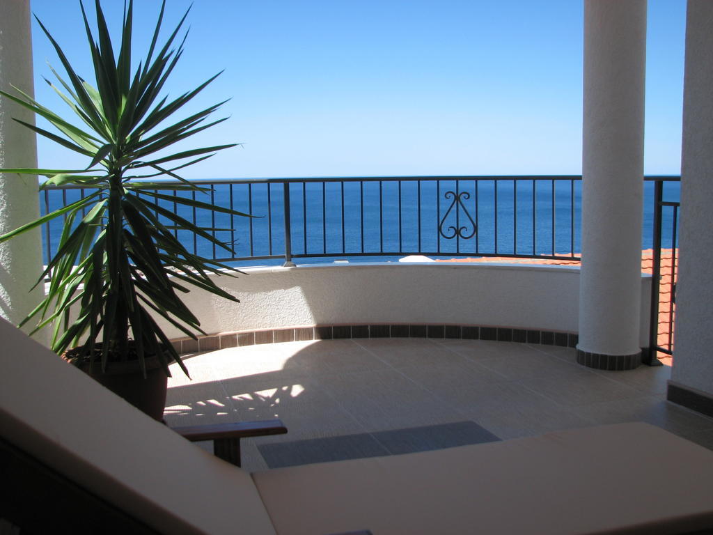 Apartments Leut Sveti Stefan Rom bilde